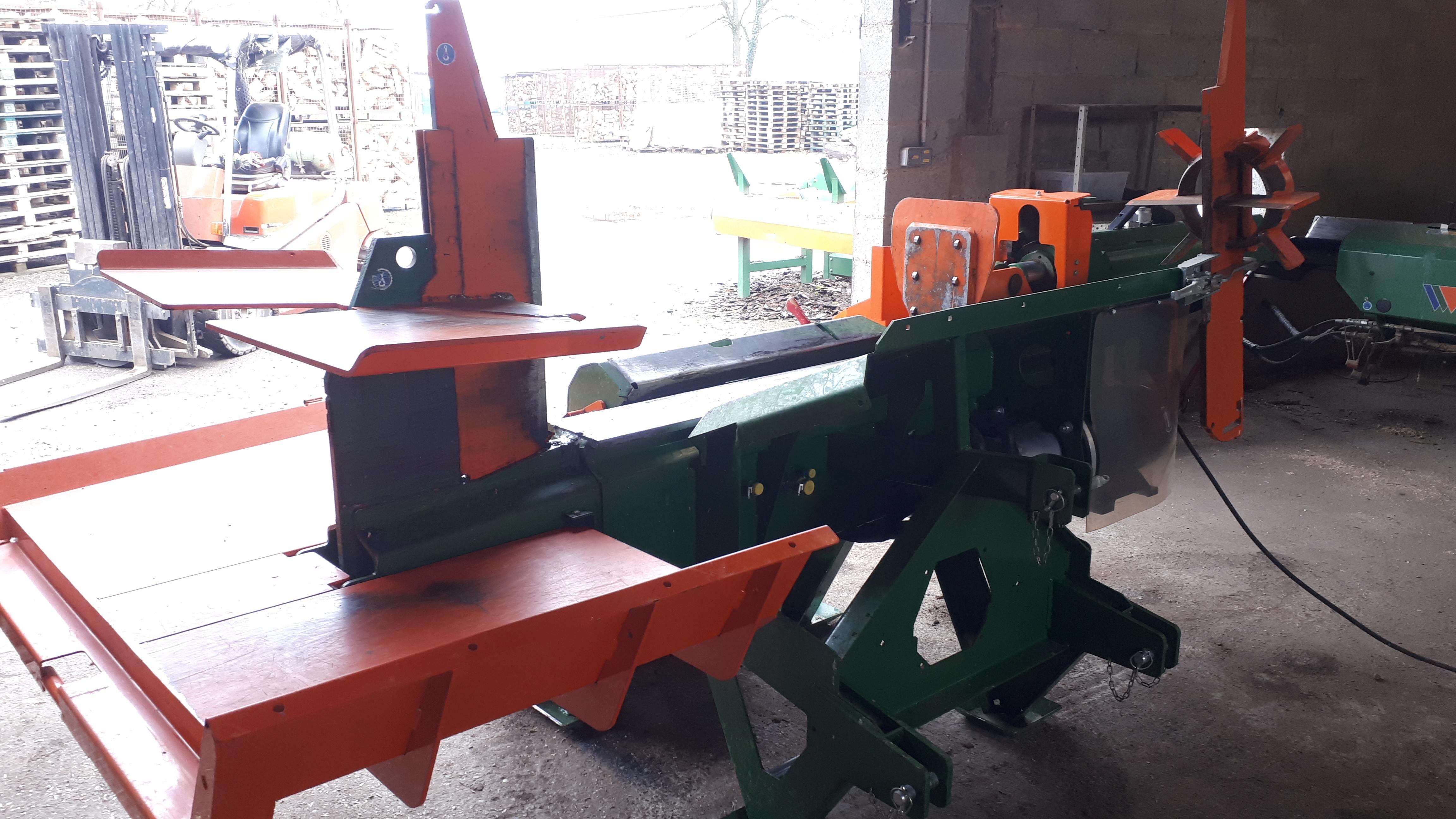 Machines d'occasion POSCH &agrave; vendre